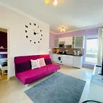 Cozy 1Br Apt With City Skyline View - Purple Skyline