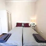 Cozy 1Br Apt With City Skyline View - Purple Skyline