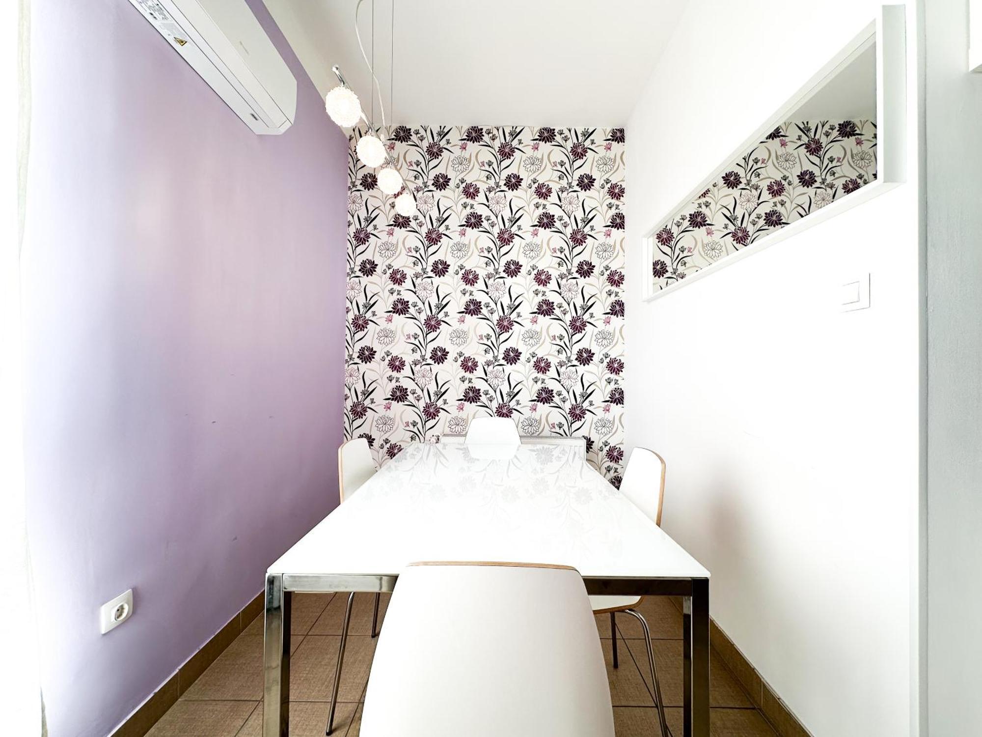 Apartment Cozy 1br With Skyline View - Purple Skyline *